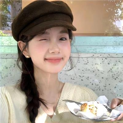 洛瑞太太和她的儿子